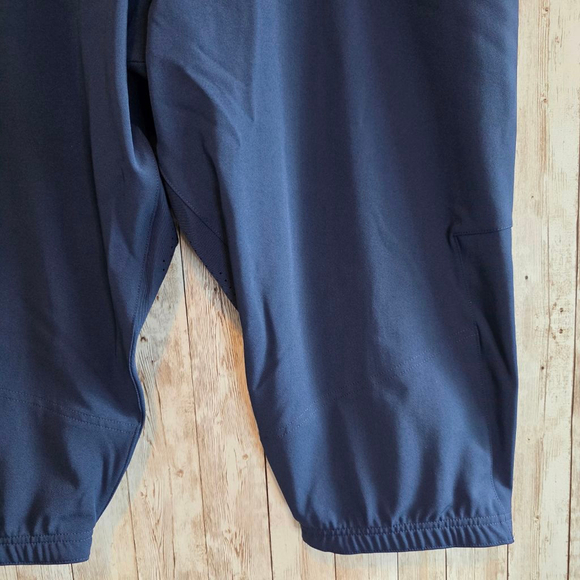 Women's Nike Navy Blue Baseball Capris XL - Picture 3 of 6